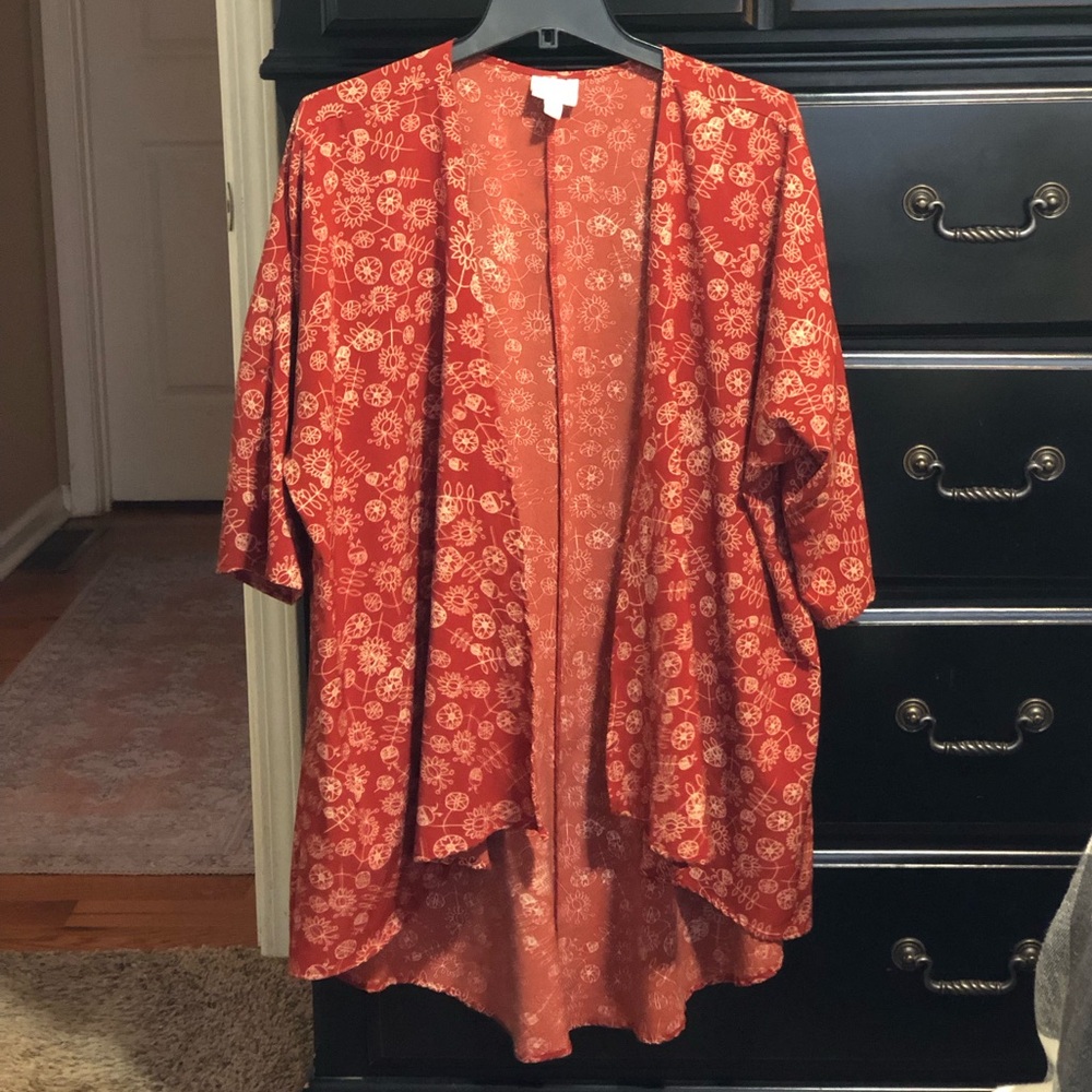 LuLaRoe Lindsey Kimono
